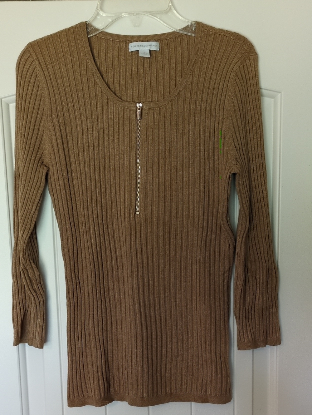 New York & Company Camel Ribbed Half-Zip 3/4 Length Sleeve Top